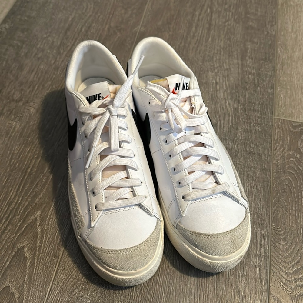 Nike Blazer Low Platform women’s size 9.5